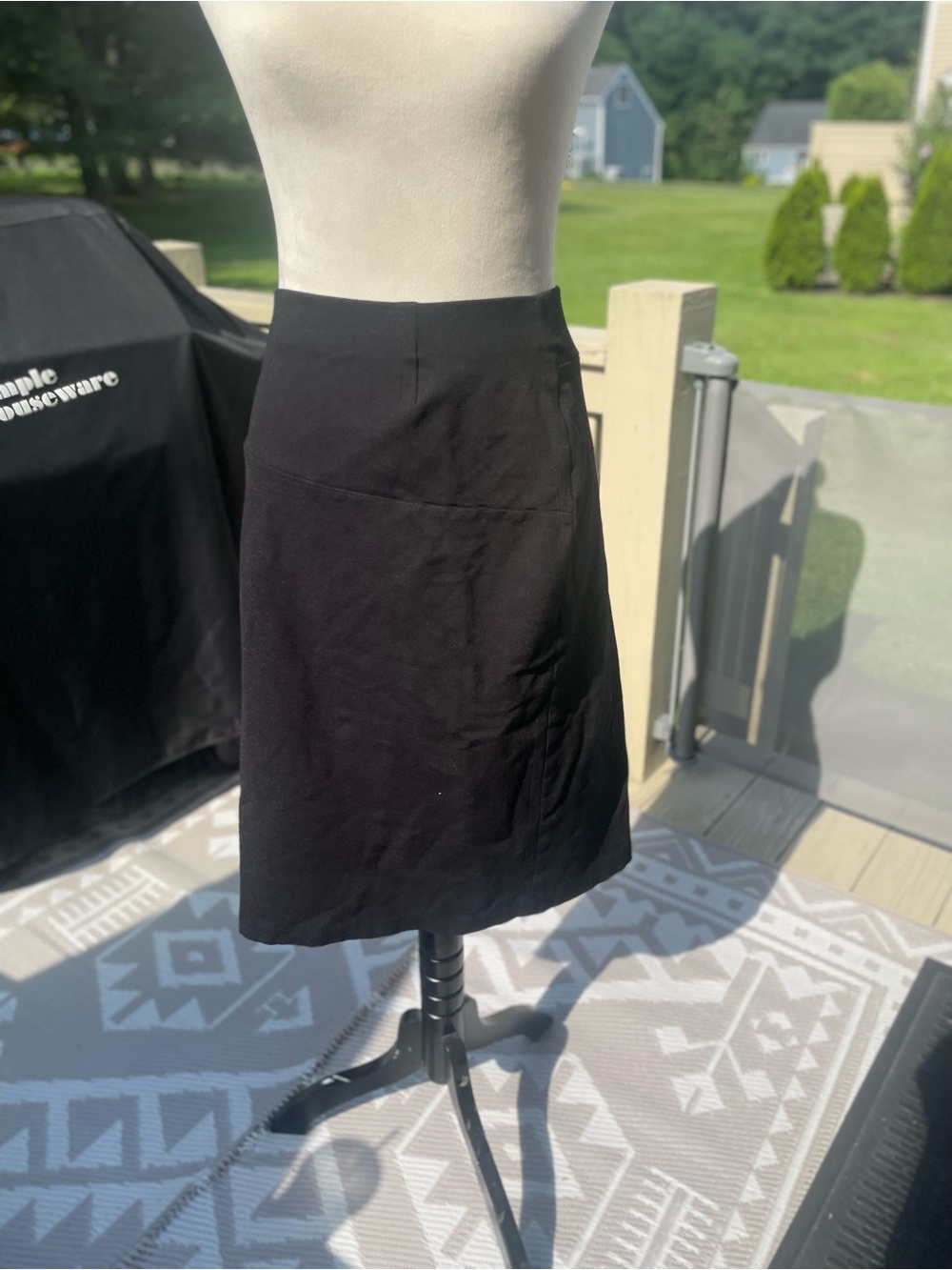 Vince Camuto Black Midi A-Line Skirt